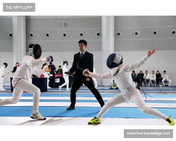 重剑训练新突破 磁性装置助力提升攻击精准度和反应速度