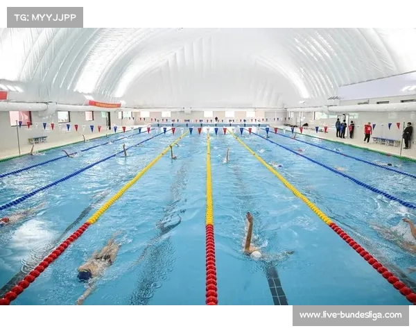 自由潜水运动员参与潜艇设计提升舱体抗压标准增强安全性能